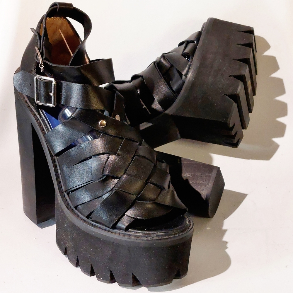 Jeffrey Campbell black leather lug-sole platform gladiator sandals, US10